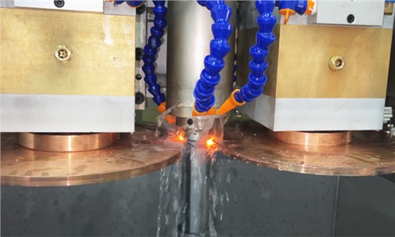 缝焊的冷却方式 