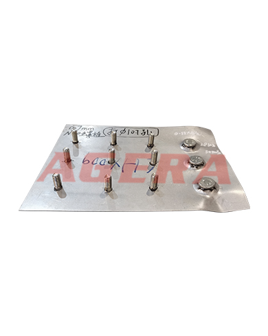 0.7mm-镀锌板螺栓凸焊样品